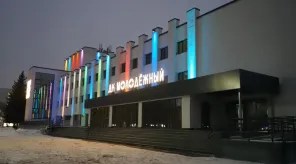 В Оренбурге завершили ремонт фасада ДК «Молодежный»