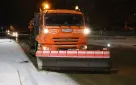 Около 50 единиц техники убирали снег в Оренбурге минувшей ночью