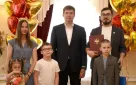 Альберт Юмадилов вручил оренбуржцам медали «За любовь и верность»