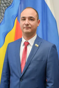 Стародубцев Владимир  Сергеевич