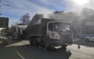 На улице Новой в Оренбурге приступили к фрезерованию дорожного покрытия